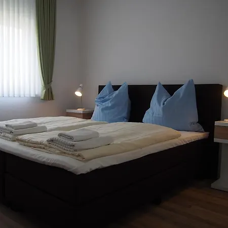 Airport Koln/bonn Apartamento Troisdorf